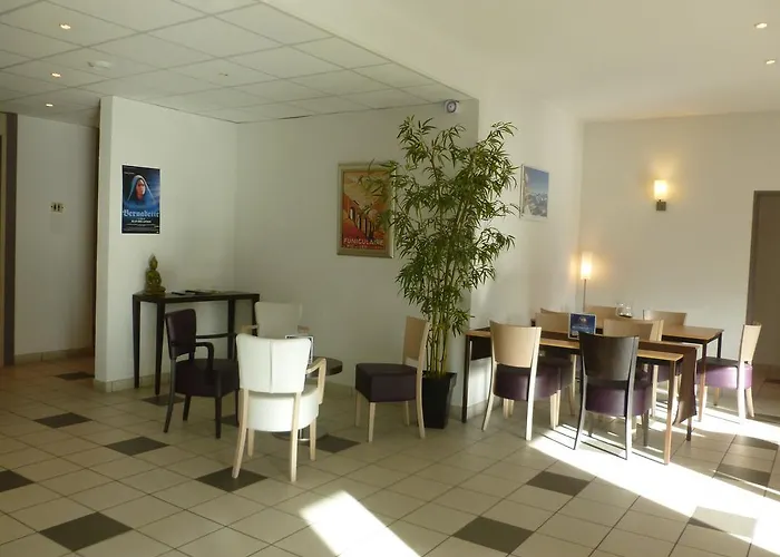 Appart'Hotel - Residence La Closeraie